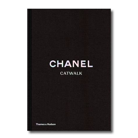 Chanel Catwalk: The Complete Collections 